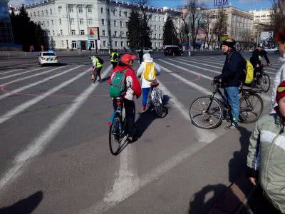 У Херсоні відбувся благодійний велопробіг «Сонячне коло»