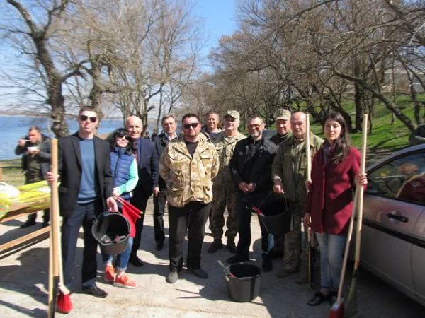 В Новой Каховке провели экологическую акцию