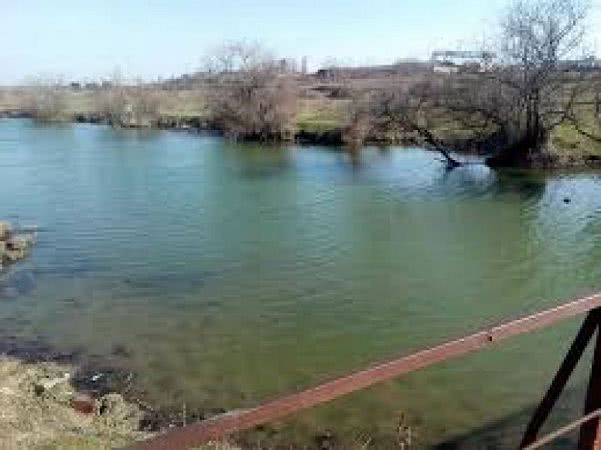 Воду в реках Херсонщины проверили на примеси