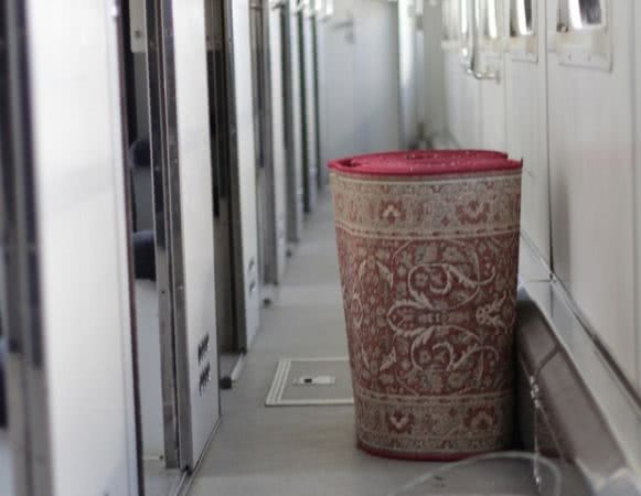 Из поезда Киев-Херсон уберут ковровые дорожки из проходов