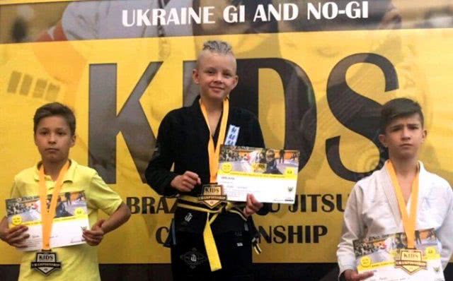 Юный херсонский борец джиу-джитсу завоевал два золота на Ukraine Kids Bjj Championship