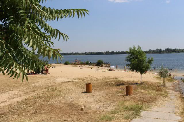 Городские власти Херсона вспомнили о пляже "Лилея"
