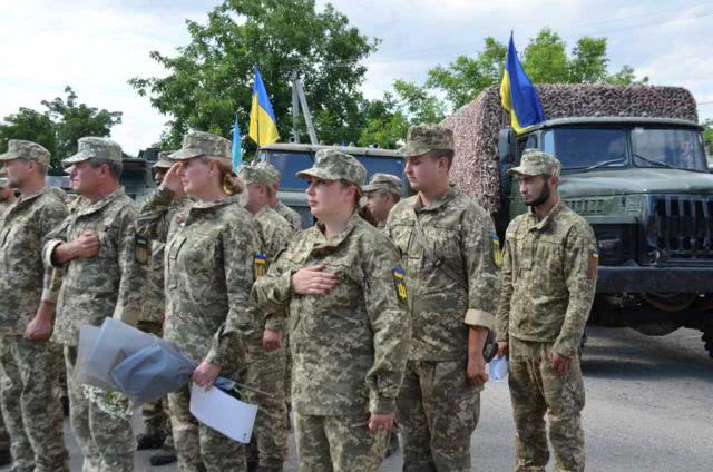 Встреча местной общины с бойцами 34-го батальона в Новоалексеевке