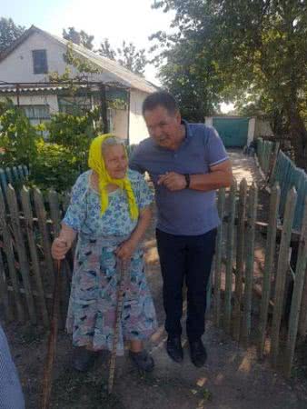 Николай Николенко продолжает помогать малоимущим