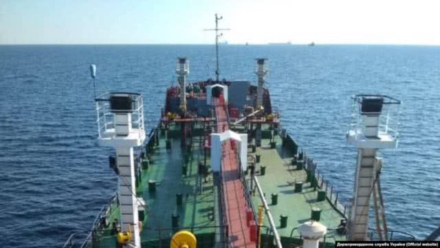 Капитан арестованного судна «Мрия» отказался следовать в порт Херсона – украинские пограничники