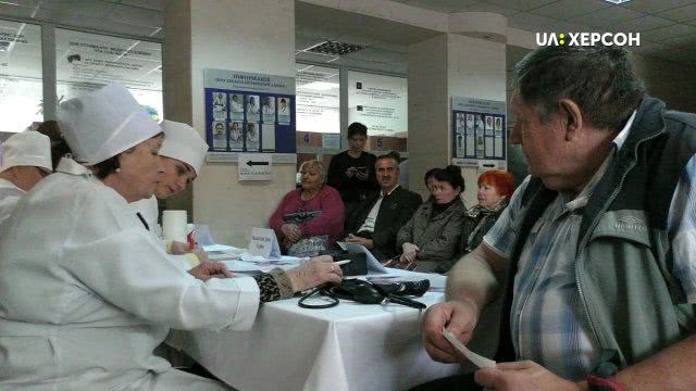 В херсонских больницах всех желающих бесплатно проверяли на сердечные заболевания