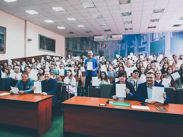 Студенти та викладачі ХДУ долучились до Всеукраїнського диктанту