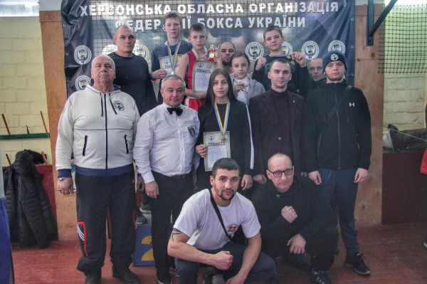 Вихованці ДЮСШ з боксу ФСТ «Україна» вибороли десять медалей на чемпіонаті Херсонщини з боксу