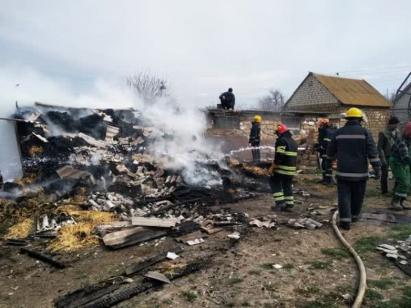 В Каховском районе сгорели 120 тюков сена