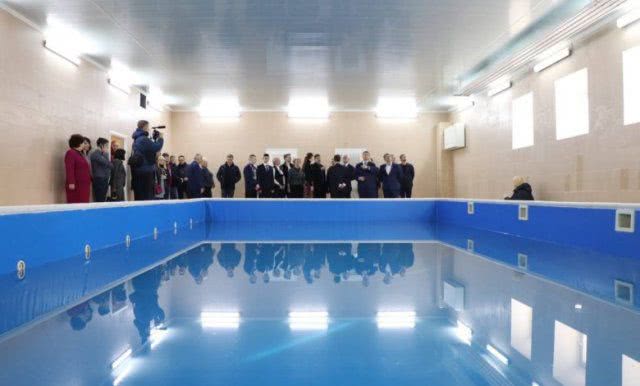Херсонская ОГА продолжит ремонтировать скандально известный школьный бассейн