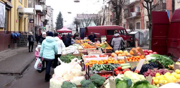В Украине быстрыми темпами дешевеет "второй хлеб"