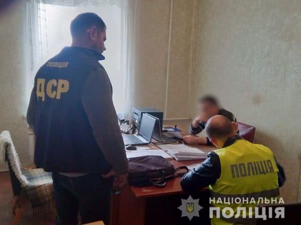 На Херсонщине полиция сообщила о подозрении директору коммунального учреждения за растрату бюджетных средств