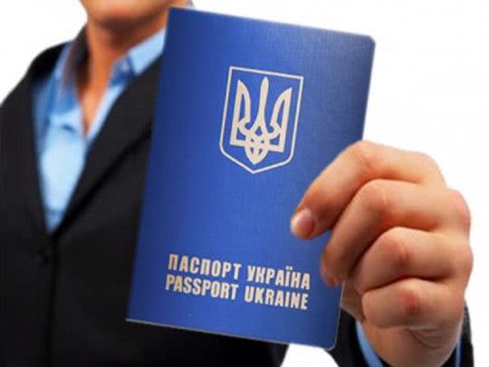 Зеленский просит Раду рассмотреть закон о двойном гражданстве: нардепы указали на тревожный момент