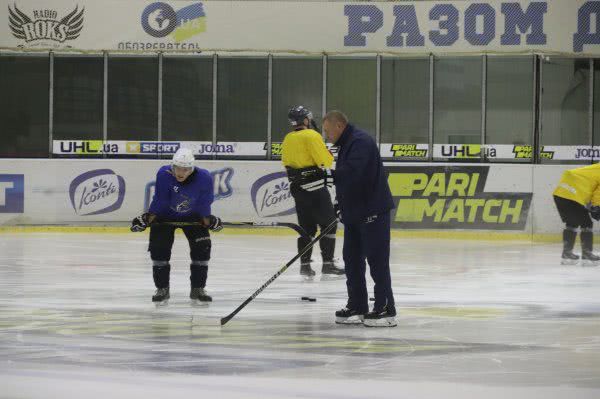 Хокейний клуб «Дніпро» розпочав підготовку до вирішальних ігор 4го сезону УХЛ