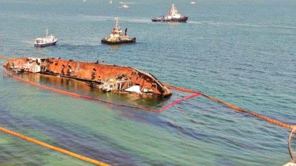 Стало известно, какова сумма ущерба из-за загрязнения акватории нефтепродуктами из танкера Delfi