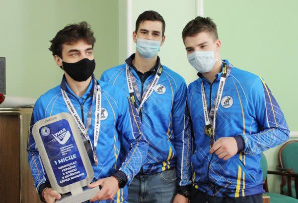ХК «Дніпро» нагороджено бронзовими медалями першості Української хокейної ліги