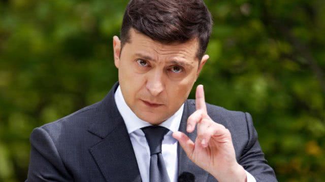 Зеленский предлагает ввести "нулевую декларацию" для украинцев: за что и сколько нужно заплатить