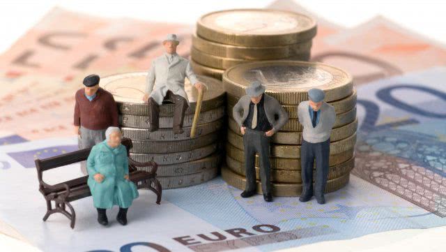 Индексация пенсий в Украине: кто не получит доплат в марте