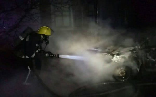 Бдительность соседей на Херсонщине спасла дом и авто от пожара