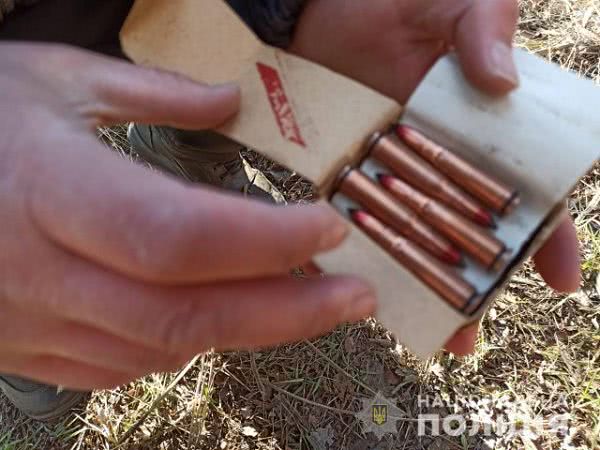 В Скадовском районе обнаружили схрон боеприпасов и взрывчатых веществ