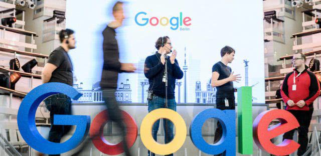 Google будет удерживать налоги с украинских блогеров на YouTube