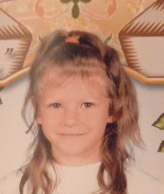 На Херсонщине разыскивают 7-летнюю девочку