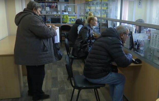 Банки будут контролировать пенсии украинцев: что изменится с 1 сентября