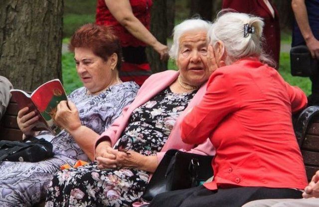 Украинцам повысили пенсионный возраст: кто останется без денег и чего ждать дальше