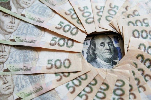 В Украине нет спроса на валюту: курс доллара к концу года кардинально изменится