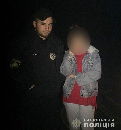 Голопристанские полицейские разыскали 14-летнюю девушку, которая не вернулась домой с прогулки