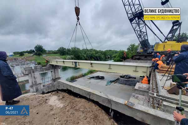 Реконструкцию моста в Таврийске планируют завершить значительно раньше