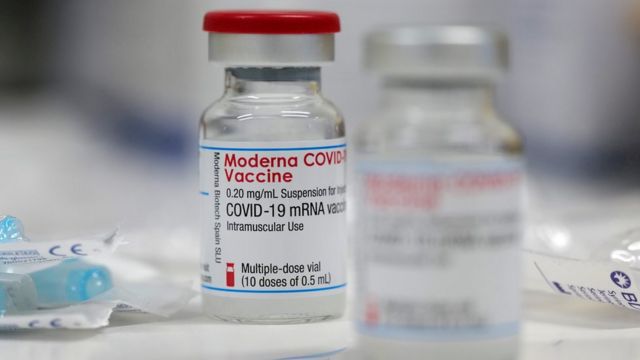 На Херсонщине начали использовать вакцину Moderna: что необходимо знать о препарате