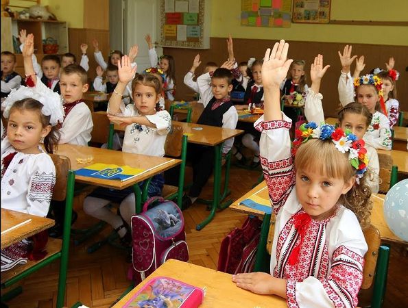 В украинских школах оценки заменят буквами