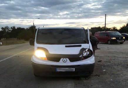 На Херсонщині під колесами авто загинула 35-річна жінка з 9-річною донькою