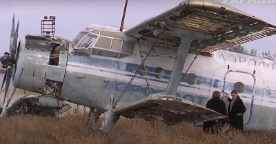 У Херсоні з літака АН-2 зробили унікальний арт-об’єкт