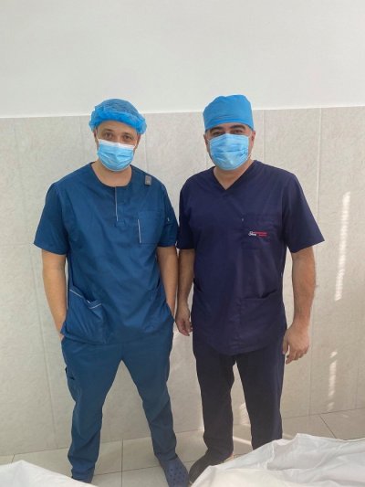 Херсонські лікарі обмінювались досвідом з хірургами Узбекистану