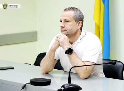 Червоний Хрест переїде до лікарні Тропіних, а виставкову залу художників не продаватимуть - депутати Херсона прийняли рішення