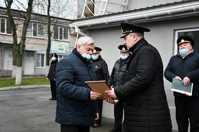 У ХМДА нагородили начальника відділу охорони праці