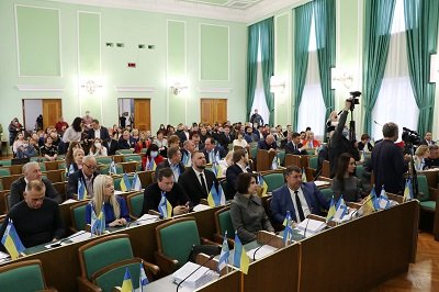 В громадах Херсонщини не всі підтримують нове харчування в освітніх закладах, - депутатка облради Марина Малахова