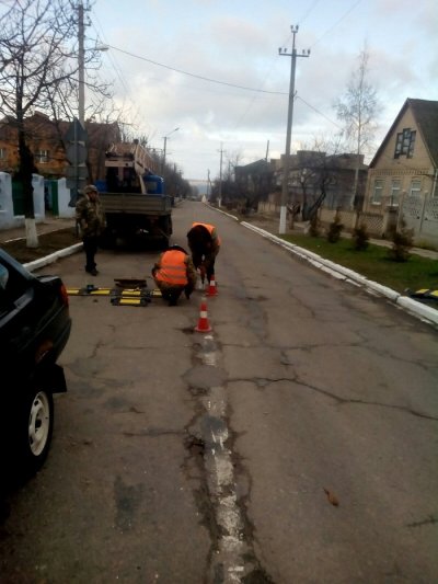 У Великій Лепетисі встановлюють «лежачі поліцейські»