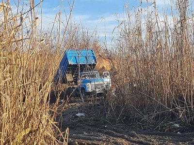 У Корабельному районі Херсона зафіксували чергового «любителя» розкидати сміття