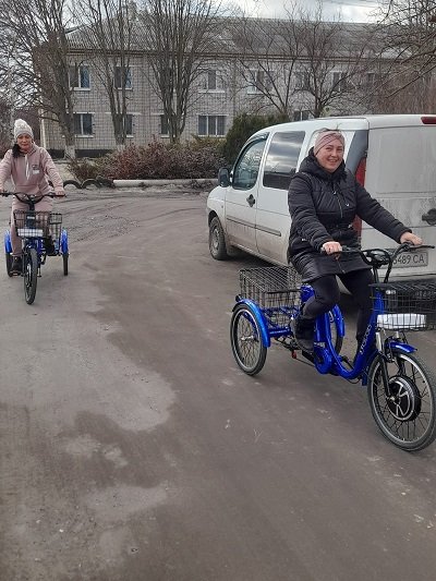 Соцпрацівникам Великокопанівської громади придбали електротранспорт