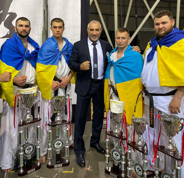Військові з Херсона стали призерами кубка Європи з кіокушин карате