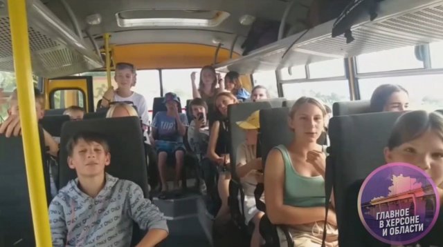 Дітей окупованого лівобережжя продовжують вивозити до роси і Криму