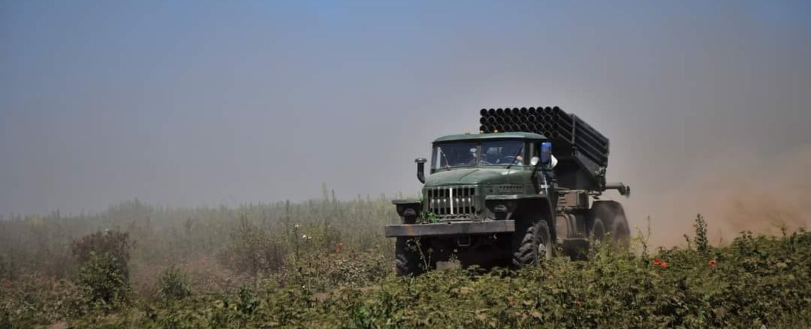 Російські війська авіацією атакували Микільське на Херсонщині, артилерією - п'ять населених пунктів