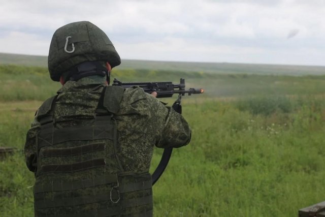 Окупанти "оголили" оборону біля східного берега Дніпра спірною передислокацією