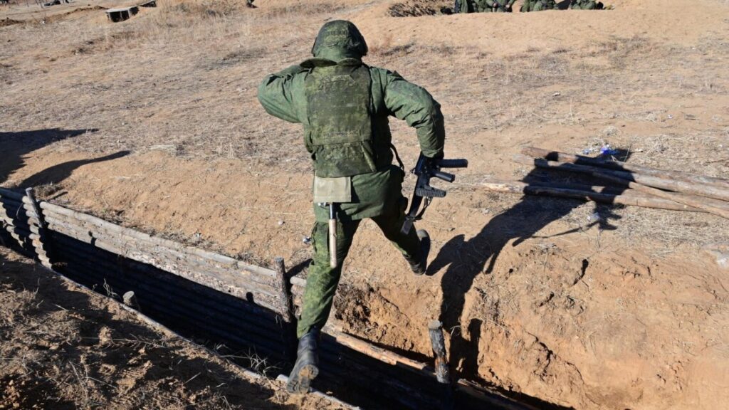 Мобілізованого росіянина, який дезертирував з Херсонщини, засудили до п’яти років ув’язнення