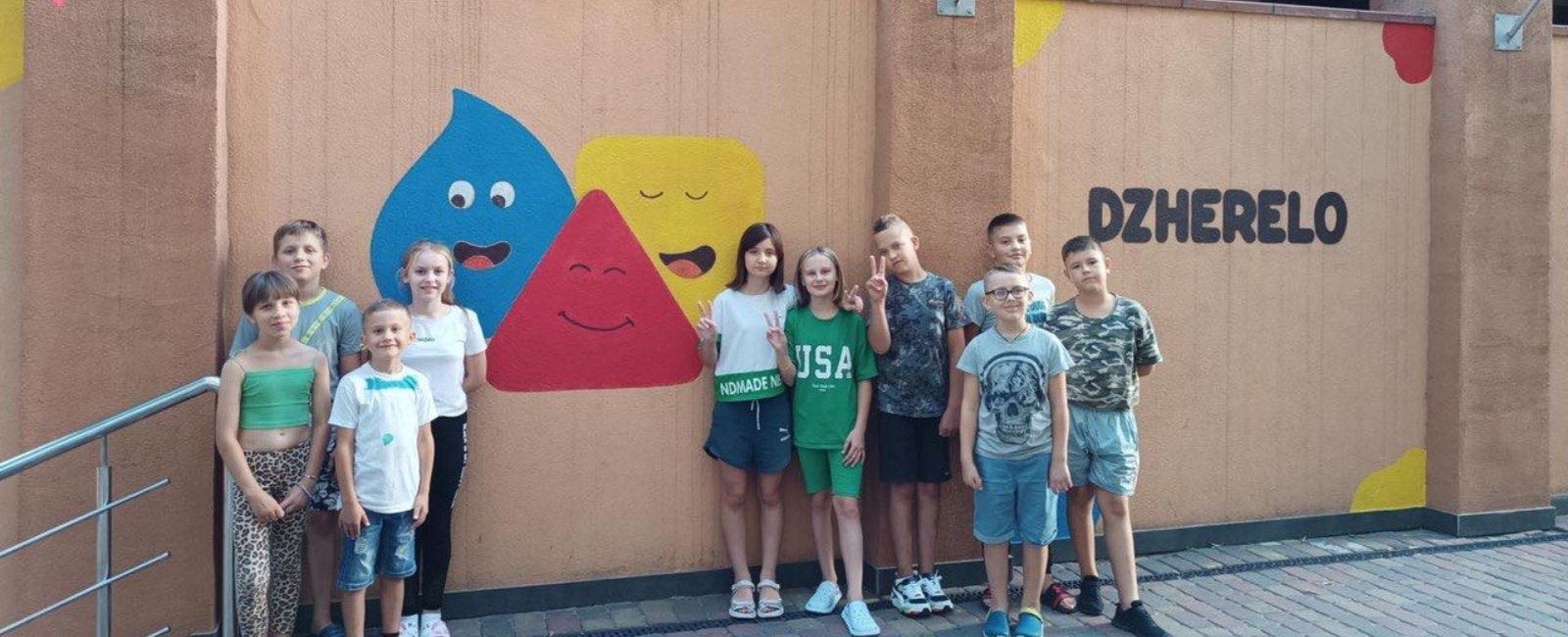 Десятеро дітей із Херсонщини пройдуть психологічну реабілітацію в Києві