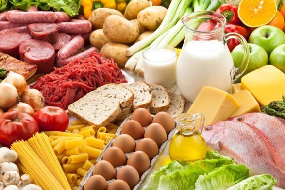В Україні стрімко дорожчають сало, м'ясо та яйця: які ціни в супермаркетах наприкінці вересня