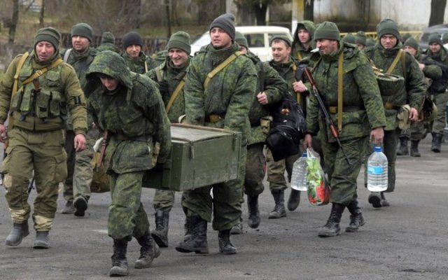 На Херсонщині окупанти масово грабують місцеве населення